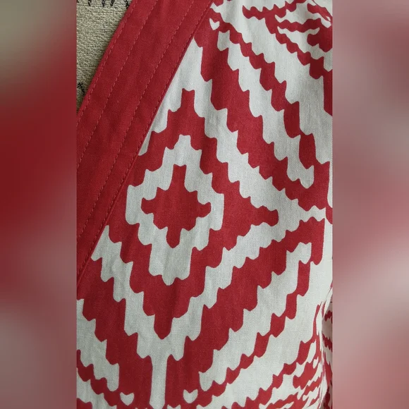 Tracy Negoshian 100% Cotton Long Sleeve V-neck Top Size Medium. - Picture 5 of 9